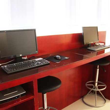 Hanting Express Shanghai Zhabei Park Branch 外观 照片
