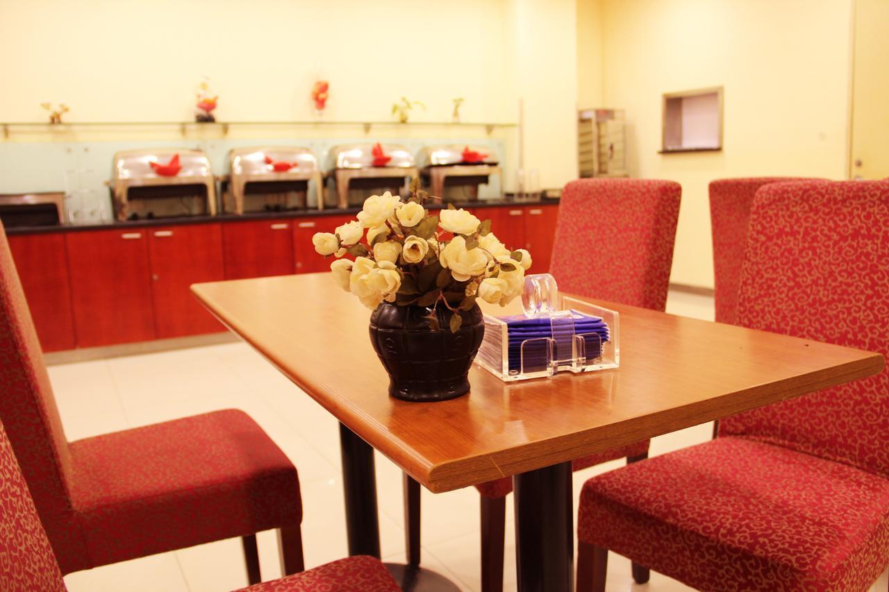 Hanting Express Shanghai Zhabei Park Branch 外观 照片